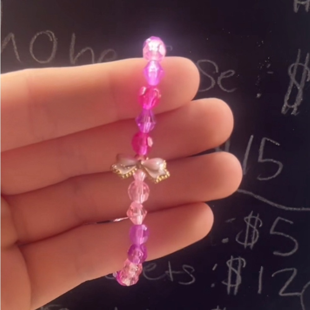 Handmade pink bead bracelet